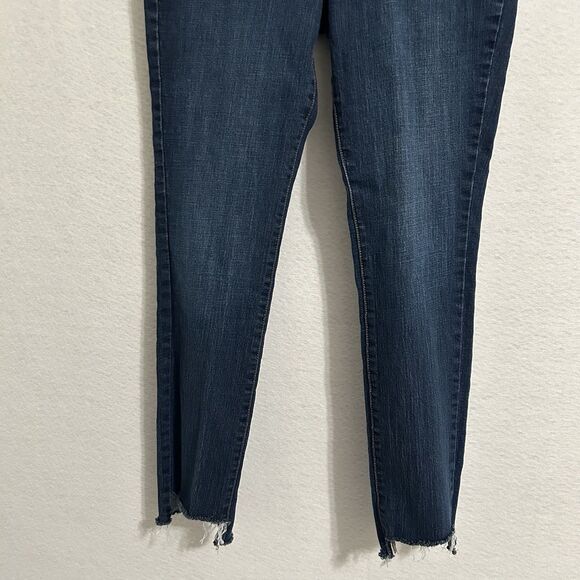 Old Navy Jeans Women 6Regular Blue Original Mid Rise Straight Leg Raw Hem Preppy - Picture 8 of 11